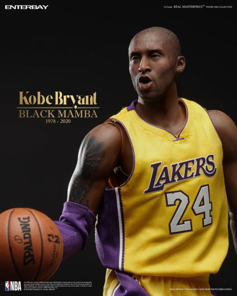 NBA Kobe Bryant (LA Lakers) 1:6 33cm Real Masterpiece